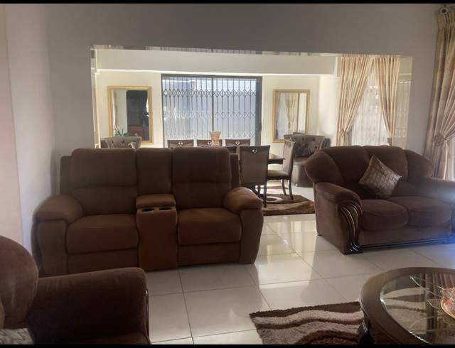 3 BEDROOM FREEHOLD FOR SALE IN BRAKPAN NORTH